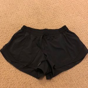 Lululemon Black “hottie hot” shorts, size 6